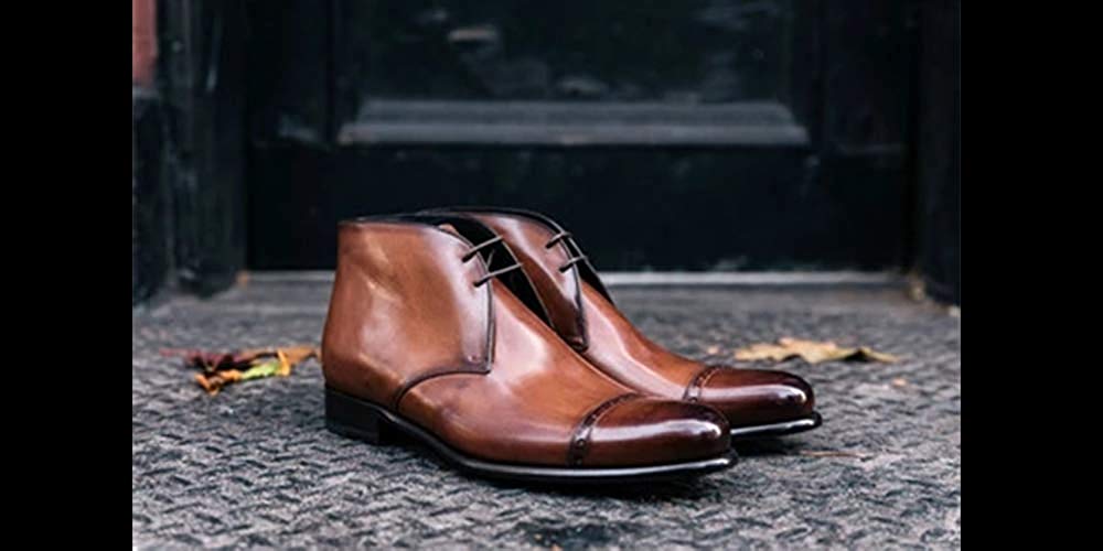 Tan chukka sales